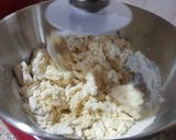 A picture of step 3 of Savory cream cheese bread bun with meat fillings.