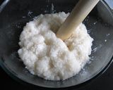 A picture of step 3 of Ohagi (Bota Mochi).