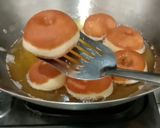 Foto langkah ke 6 dari resep Donat Maizena.