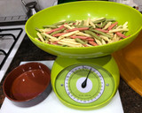 Foto del paso 1 de la receta: Fusilli variado de verduras y huevo a la boloñesa