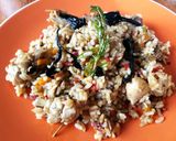 Foto del paso 8 de la receta Arroz con pollo y jamón curado con setas y tomate secos