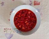 Foto del passaggio 2 della ricetta Semifreddo alle fragole