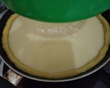 Foto langkah ke 5 dari resep Pie Susu Teflon.