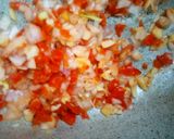 A picture of step 2 of Carrots and moringa noodles.