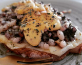 Foto del paso 7 de la receta: Torrada de fessolets, butifarra, morcilla y manzana