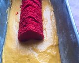 A picture of step 7 of Surprise heart cake.