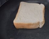 Foto del paso 3 de la receta: Sandwich🥯de carne🧅y queso🧀🥩🫑