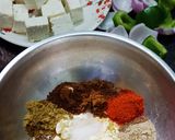 A picture of step 2 of Paneer tikka.