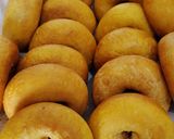 Foto langkah ke 4 dari resep Donat Labu Sekali Proofing.