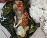 Foto langkah ke 7 dari resep Ikan peda bungkus daun mengkudu.