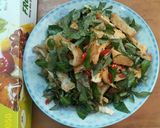 Hình bước làm 3 của món Gà xé chay
