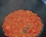 A picture of step 2 of Scrambled Eggs Toast with Tomato and Cheddar.