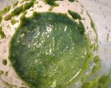 A picture of step 4 of Hara dhania imli chutney.