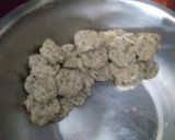 कसूरी मेथी और काली मिर्च की मठरिया रेसिपी चरण 2 फोटो