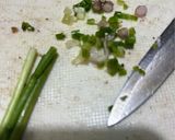 Foto langkah ke 1 dari resep Minced Beef Mushroom Saute.
