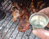 Foto del paso 5 de la receta: Asado a la parrilla de manta de chancho a la caña quemada y mollejita