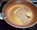 Foto del paso 1 de la receta: Banana al moscatel