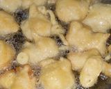 बेसन के पकौड़े (Besan ke pakode recipe in hindi) रेसिपी चरण 2 फोटो