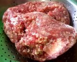 A picture of step 1 of Beef seekh kebab.