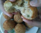 A picture of step 3 of Potato,Chicken and Cheese balls.