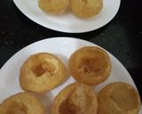A picture of step 2 of Dahi Ragda Puri Chaat.