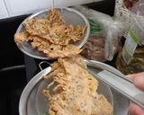 Foto langkah ke 4 dari resep Rempeyek Kacang Hijau.