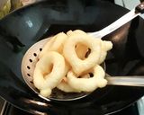 Foto langkah ke 3 dari resep Kolong kolong kue getas ketan putih.