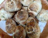 Foto del paso 4 de la receta: "garlic knots" nuditos de ajo