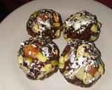 ખજૂર અંજીર ના લાડુ (Khajoor anjir ladu recipe in gujarati) રેસીપી સ્ટેપ11ફોટો