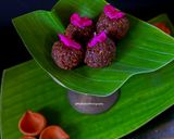 A picture of step 5 of Flaxseed Coconut Jaggery Ladoo.