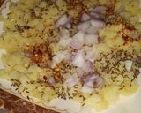 A picture of step 1 of Egg Potato Sandwich.