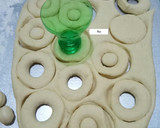 Foto langkah ke 2 dari resep Resep Donat Lembut Tanpa Kentang.
