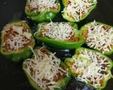 A picture of step 7 of Stuffed Capsicum.