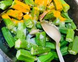 A picture of step 2 of Vindi Aloo fry (Okra Potato fry).