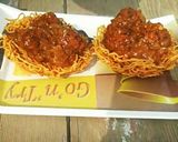 A picture of step 18 of Maggi Manchurian basket.