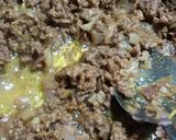 عکس مرحله 1 از دستور ماکارانی با گوشت و قارچ