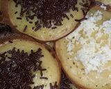 Foto langkah ke 6 dari resep Martabak Manis Mini.