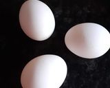 চিকেন স্প্রেড অমলেট (Chicken Spread Omelette recipe in bengali) রেসিপি ধাপ - 1 ছবি