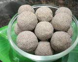 பாரம்பரிய கேழ்வரகு லட்டு (Kelvaragu laddo recipe in tamil) ரெசிபி ஸ்டேப் 3 புகைப்படம்