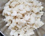 A picture of step 1 of Masala idli churma.