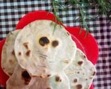 Foto del paso 4 de la receta: Tortillas pan con romero fresco