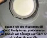Hình bước làm 3 của món Sữa chua úp ngược