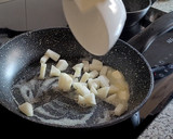 Foto del paso 4 de la receta: Risotto con Pera y Gorgonzola