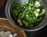 A picture of step 1 of मटर पनीर मेरी स्टाइल का.