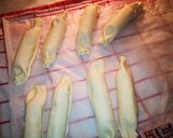 Virslis kifli leveles tésztából recept fázis 5 fotója
