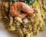 Foto del paso 5 de la receta: Risotto al pesto con gambas