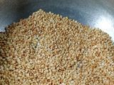 डिंक उडीद लाडू (dink urid laddu recipe in marathi)