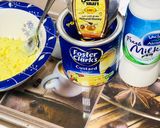 A picture of step 1 of Khoya Custard milkshake.