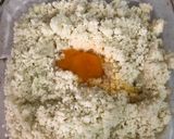 Foto del paso 3 de la receta: Pizza de coliflor con pepperoni y salmón