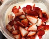 Foto del paso 3 de la receta: Fresas con crema